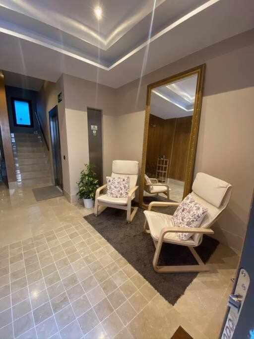 Seville Luxury Downtown Suite Exteriör bild
