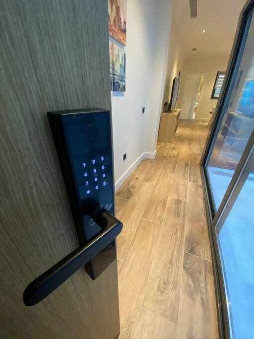 Seville Luxury Downtown Suite Exteriör bild