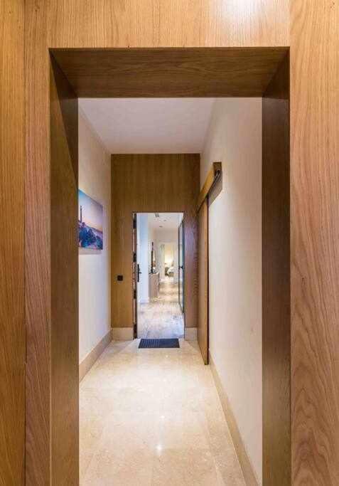 Seville Luxury Downtown Suite Exteriör bild